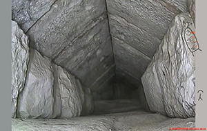 Büyük Piramit'in Giriş Koridorunun Üzerinde Keşfedilen Koridorda Khufu'nun Kartuşu Çıktı!